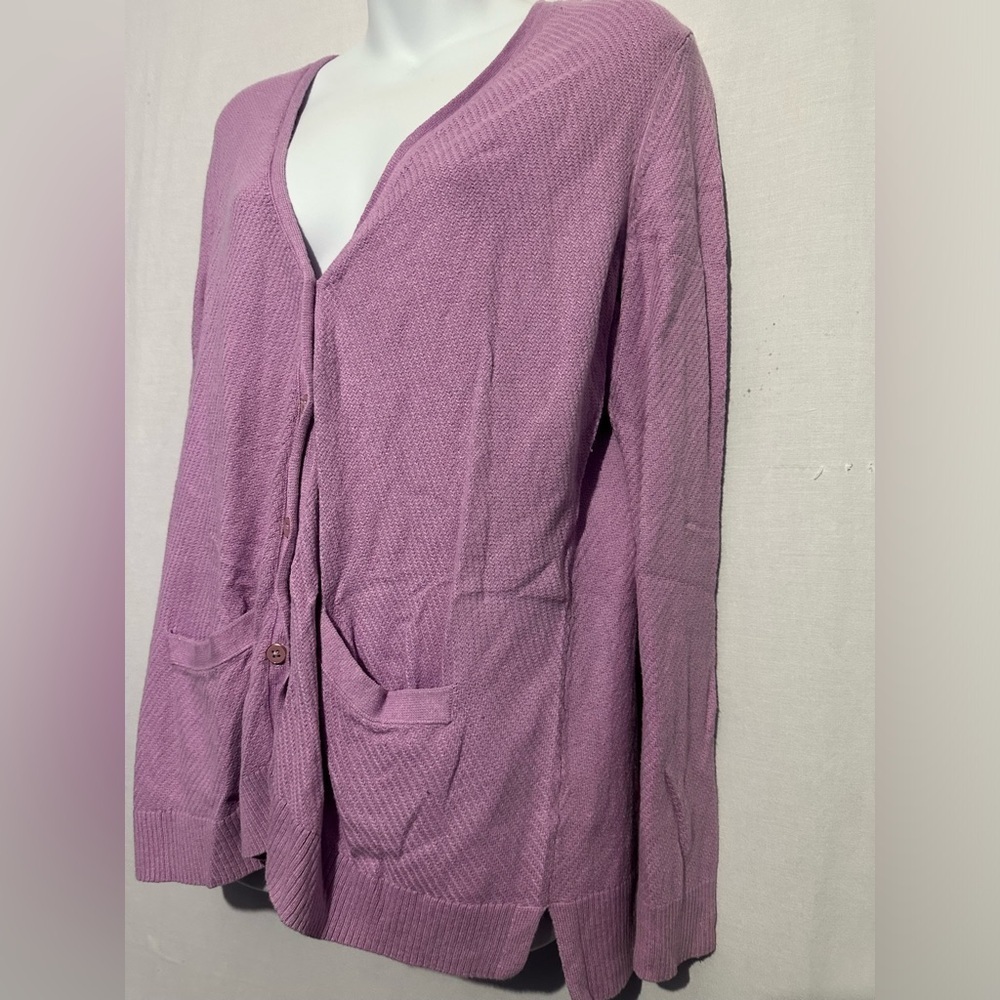 Talbots Women’s Purple Textured Button Front Cardigan Sweater Size L - Picture 2 of 5